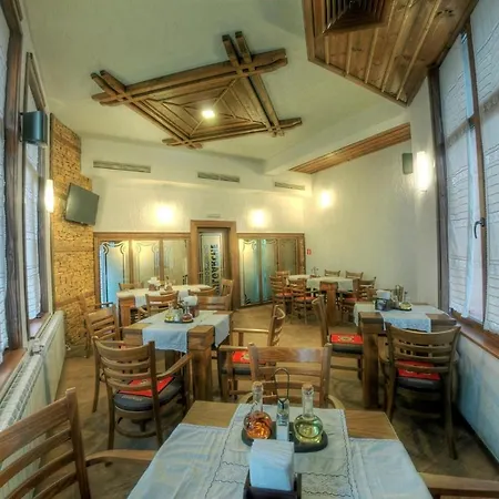 Отель българче - ресторант *