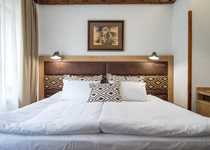 ホテル българче - ресторант *