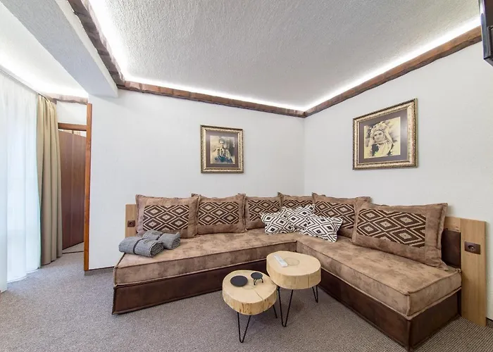 Hotel българче - ресторант Smoljan