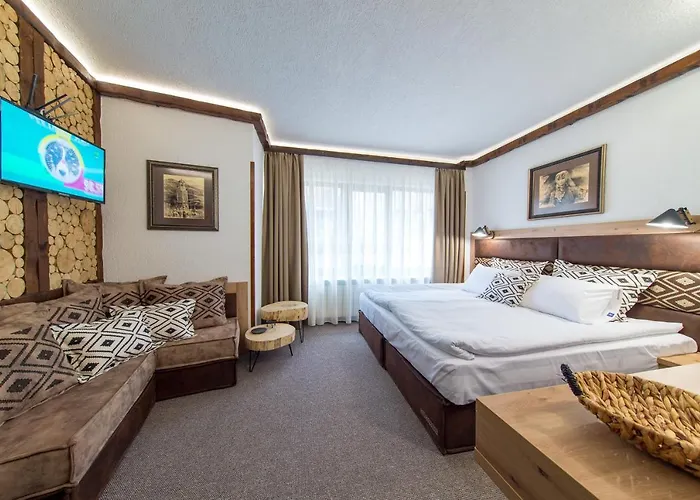 ホテル българче - ресторант スモーリャン